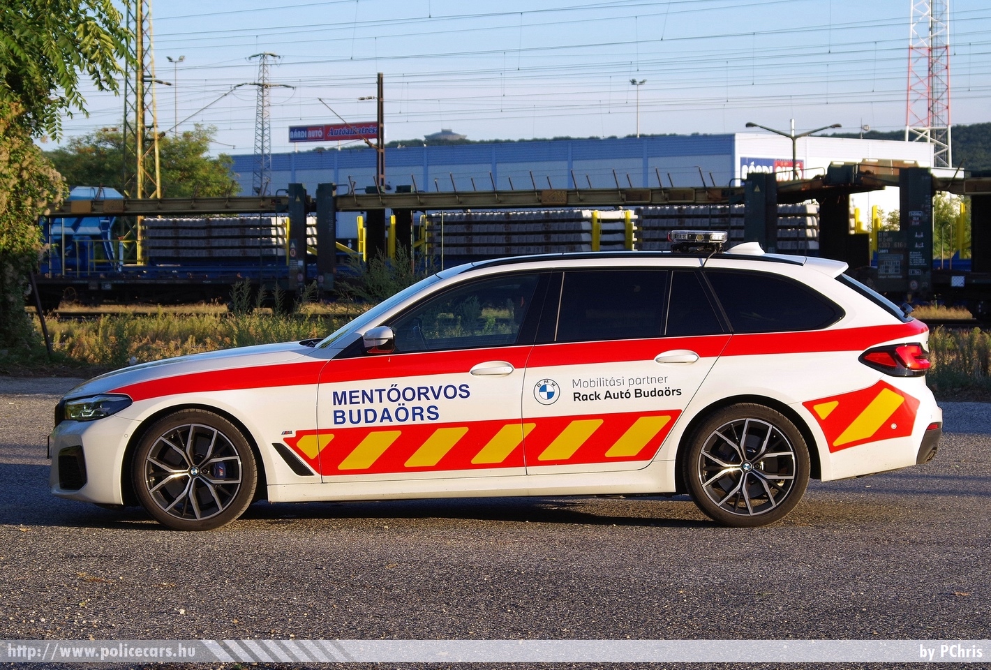 BMW 530D XDrive, Budaörsi Egészségügyi Központ, fotó: PChris
Keywords: AAGW-414 mentő magyar Magyarország mentőautó ambulance Hungary hungarian