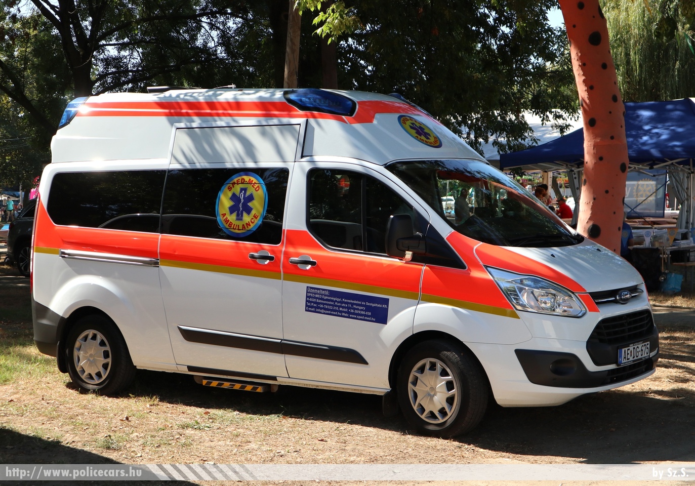 Ford Transit Custom, Sped-Med Kft., fotó: Sz.S.
Keywords: mentő mentőautó magyar Magyarország hungarian Hungary ambulance AEDG-675