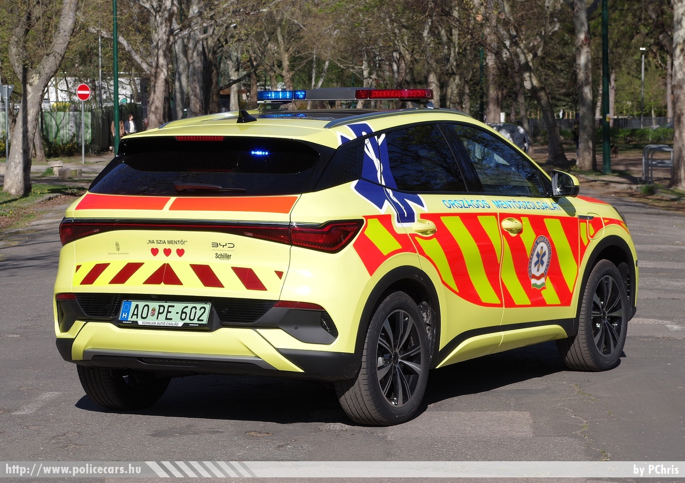 BYD Atto 3, Országos Mentőszolgálat, fotó: PChris
Keywords: mentő magyar Magyarország mentőautó OMSZ ambulance Hungary hungarian AOPE-602