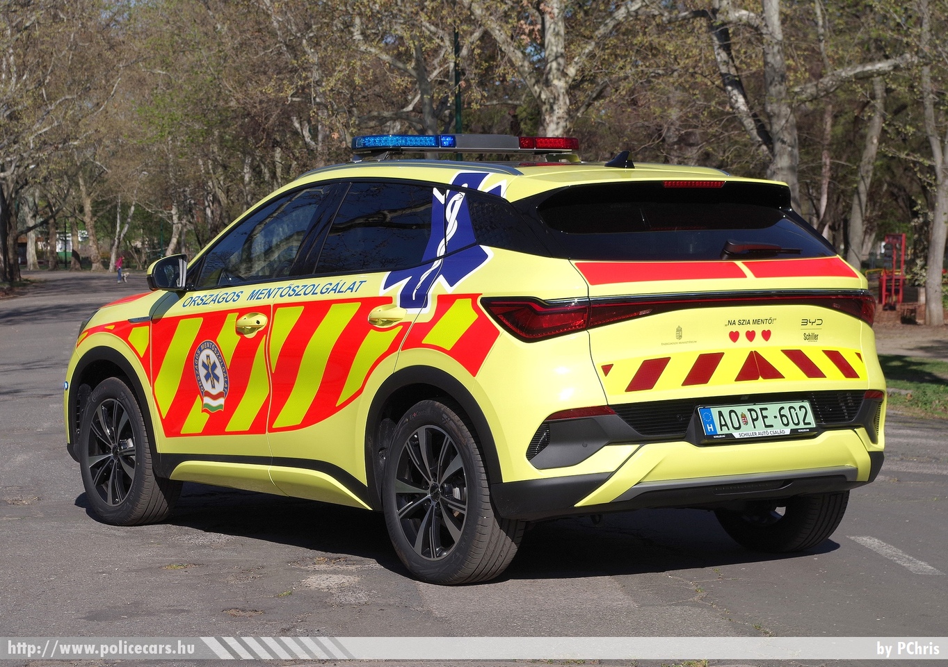 BYD Atto 3, Országos Mentőszolgálat, fotó: PChris
Keywords: mentő magyar Magyarország mentőautó OMSZ ambulance Hungary hungarian AOPE-602