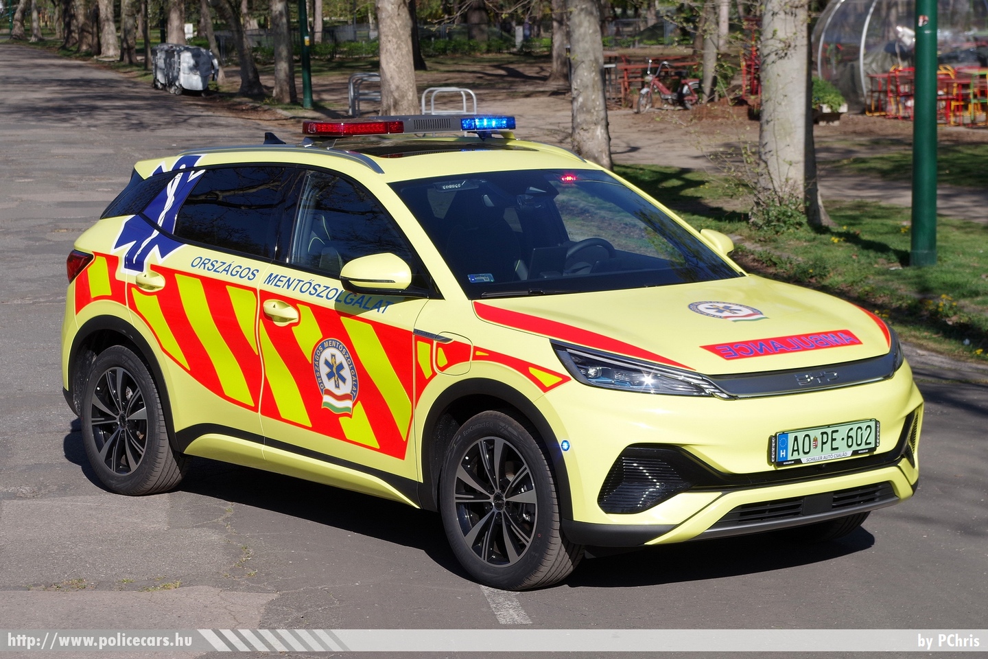 BYD Atto 3, Országos Mentőszolgálat, fotó: PChris
Keywords: mentő magyar Magyarország mentőautó OMSZ ambulance Hungary hungarian AOPE-602