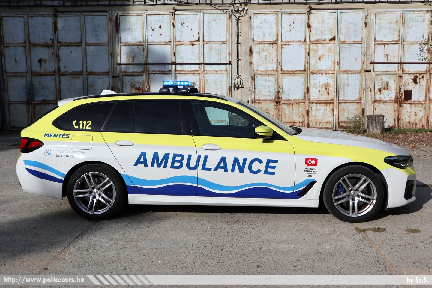 BMW 520D xDrive, mentőtiszti gépkocsi, Vízimentők Magyarországi Szakszolgálata, fotó: Sz.S.
Keywords: mentő magyar Magyarország mentőautó ambulance Hungary hungarian AAIO-532