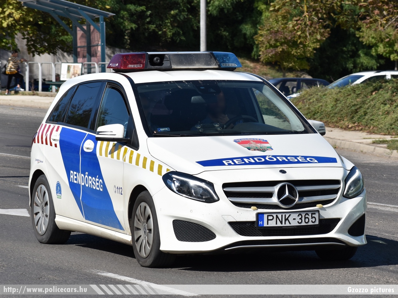 Mercedes-Benz B200 W246, fotó: Gzozzo pictures
Keywords: rendőr rendőrautó rendőrség magyar Magyarország Hungary hungarian police policecar PNK-365