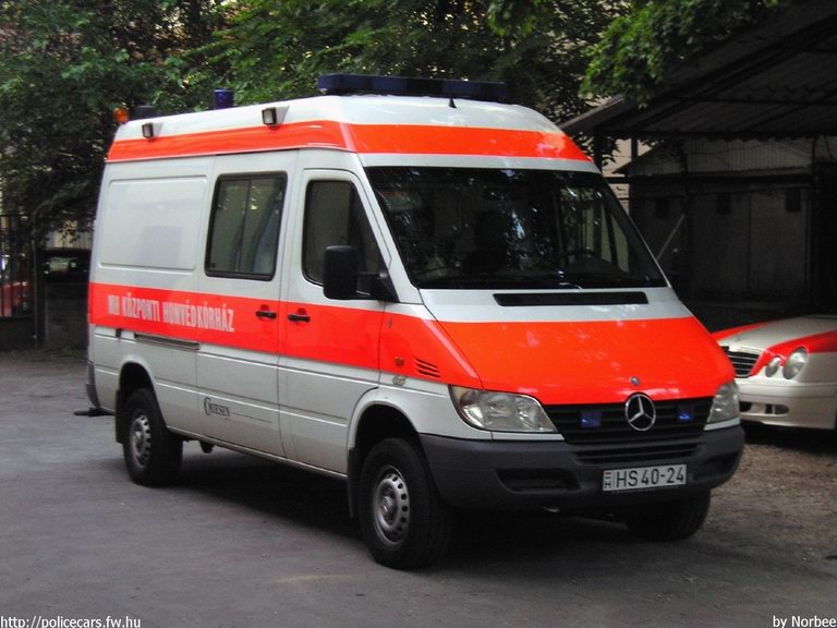 Mercedes Sprinter, mentõautó, fotó: Norbee
Keywords: katonai honvédségi honvédség magyar Magyarország HS40-24