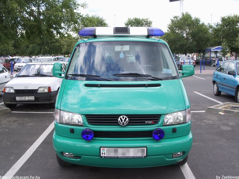 VW Transporter T4, fotó: Zseblovag
Keywords: katonai honvédségi honvédség