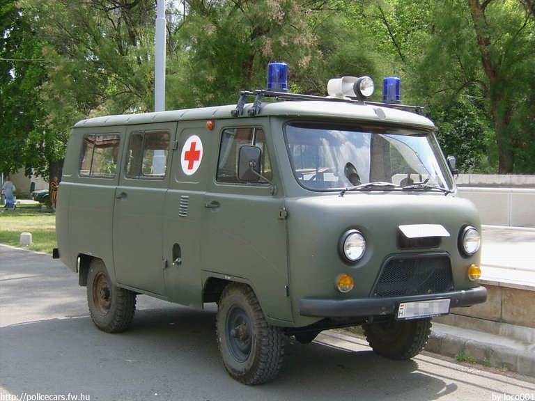 UAZ 452B, mentõautó, fotó: loco001
Keywords: katonai honvédségi honvédség