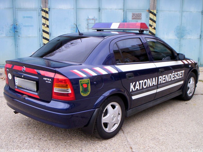 Opel Astra G, Katonai Rendészet, fotó: GSZ
Keywords: katonai honvédségi honvédség