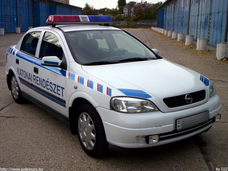 Opel Astra G, Katonai Rendészet, fotó: GSZ
Keywords: katonai honvédségi honvédség