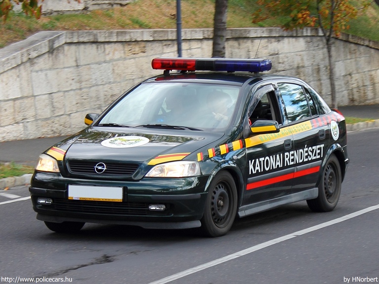 Opel Astra G, Katonai Rendészet, fotó: HNorbert
Keywords: katonai honvédségi honvédség magyar Magyarország
