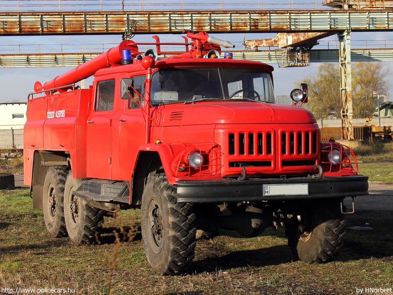 ZIL 131 AC-40, fotó: HNorbert
Keywords: katonai honvédségi honvédség magyar Magyarország tûzoltó tûzoltóautó tûzoltóság