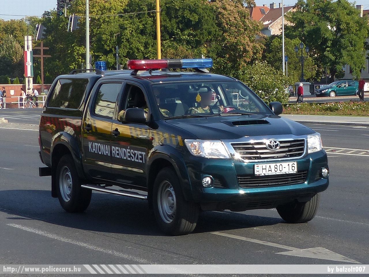 Toyota Hilux, Katonai Rendészet, fotó: balzolt007
Keywords: katonai honvédségi honvédség rendőr rendészet magyar Magyarország hungarian Hungary military police policecar HA80-16