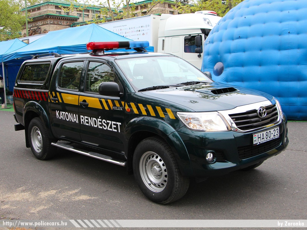 Toyota Hilux, Katonai Rendészet, fotó: Zaronka
Keywords: katonai honvédségi honvédség rendőr rendészet magyar Magyarország hungarian Hungary military police policecar HA80-23