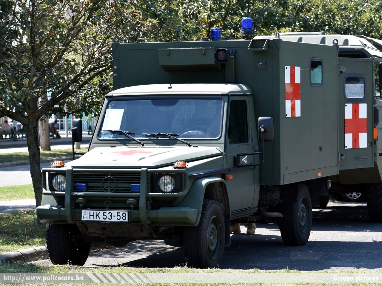 Mercedes-Benz G270 CDI, fotó: Gzozzo pictures
Keywords: katonai honvédségi honvédség magyar mentő mentőautó military ambulance HK53-58