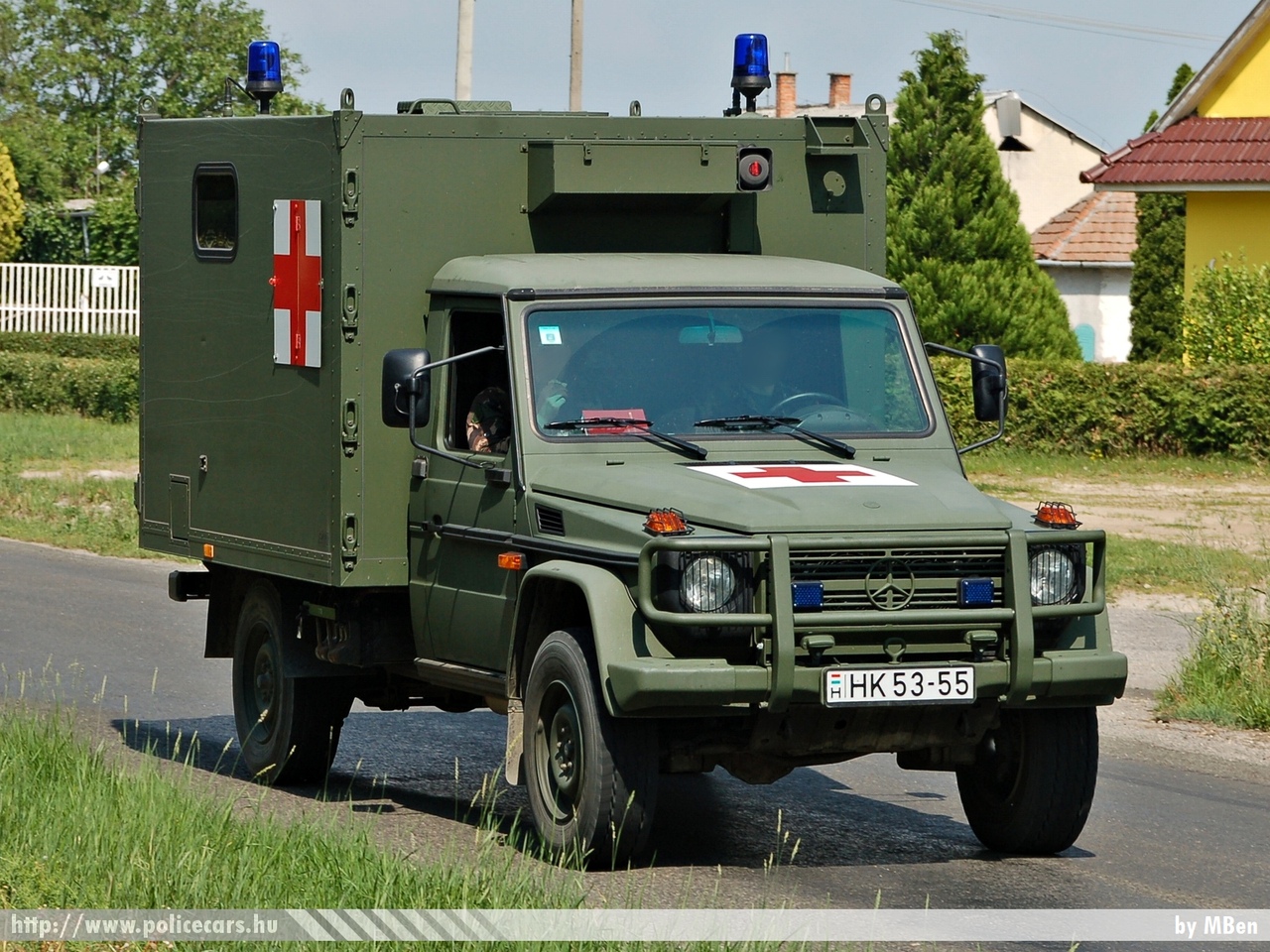 Mercedes-Benz G270 CDI, fotó: MBen
Keywords: katonai honvédségi honvédség magyar mentő mentőautó military ambulance hungary hungarian HK53-55