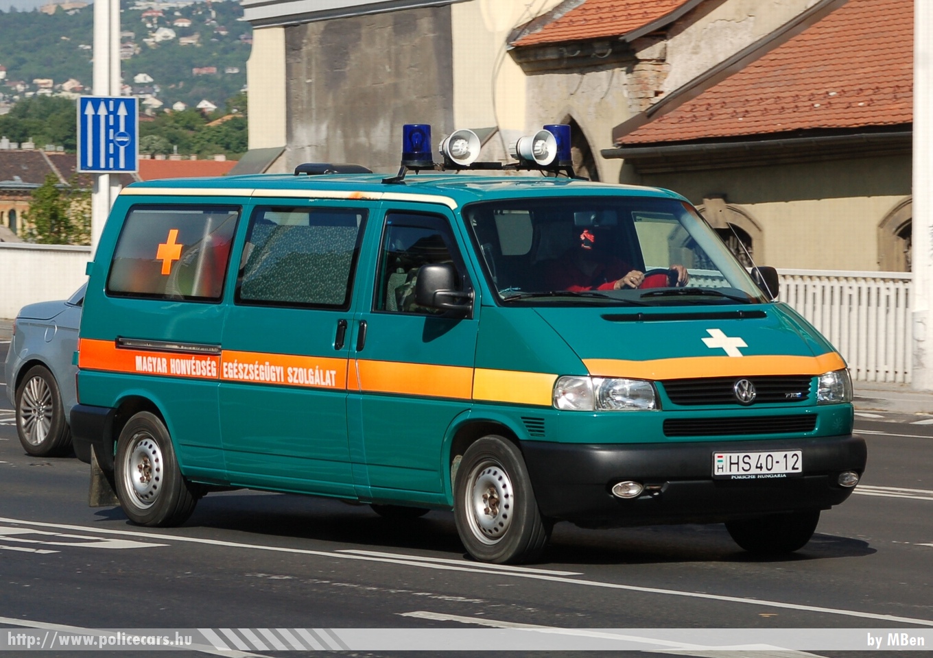 Volkswagen Transporter T4, fotó: MBen
Keywords: katonai honvédségi honvédség magyar mentő mentőautó military ambulance hungary hungarian HS40-12