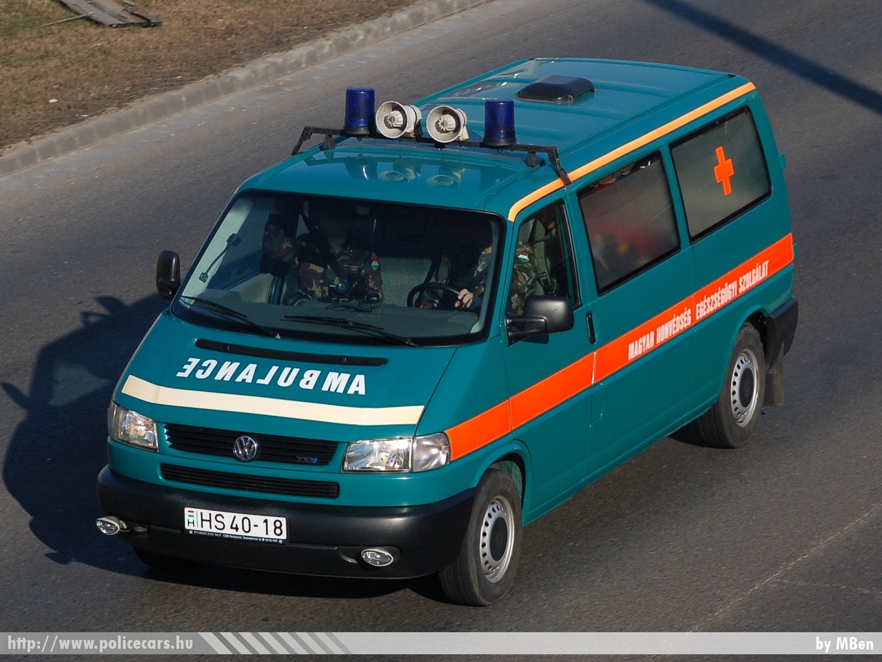 Volkswagen Transporter T4, fotó: MBen
Keywords: katonai honvédségi honvédség magyar mentő mentőautó military ambulance hungary hungarian HS40-18