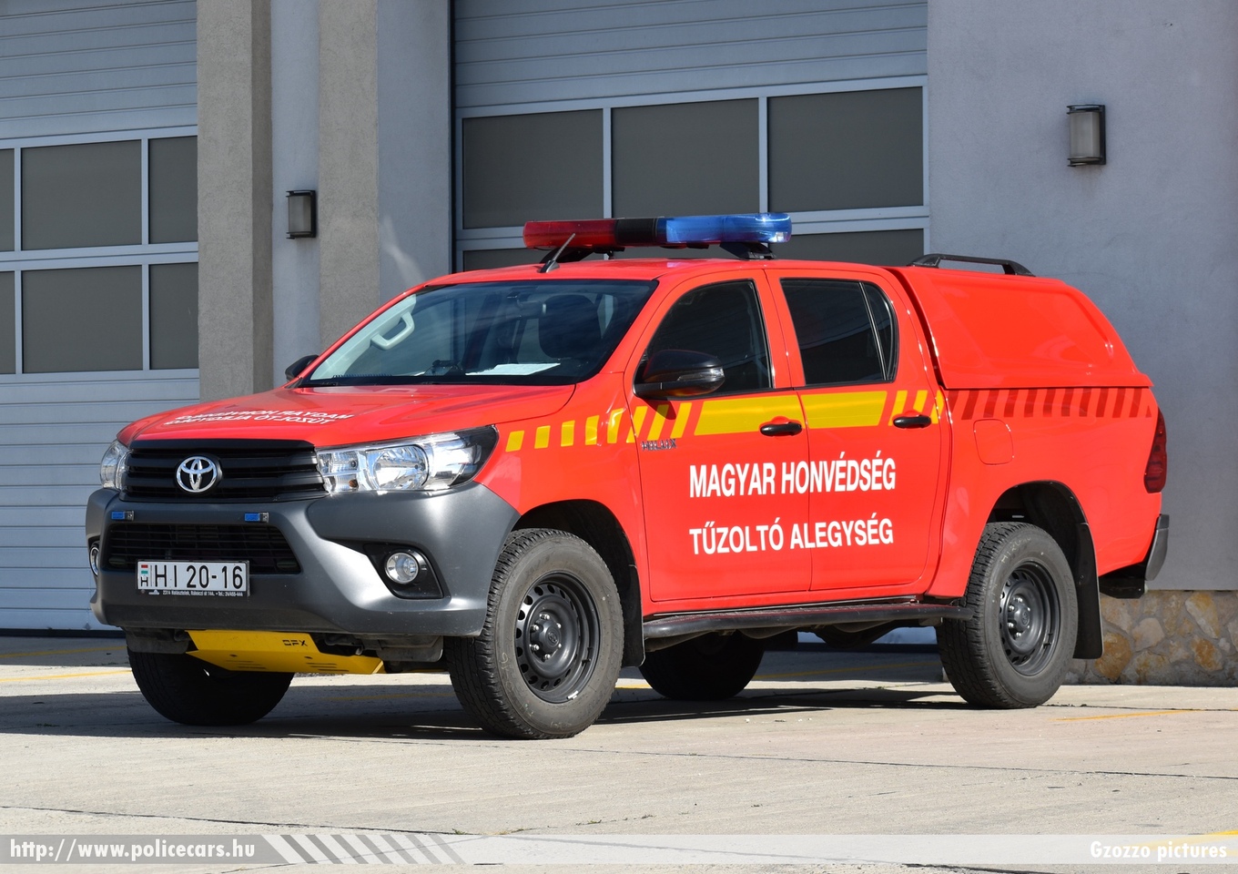 Toyoto Hilux, fotó: Gzozzo pictures
Keywords: katonai honvédségi honvédség magyar tûzoltó tûzoltóautó tûzoltóság military firetruck HI20-16