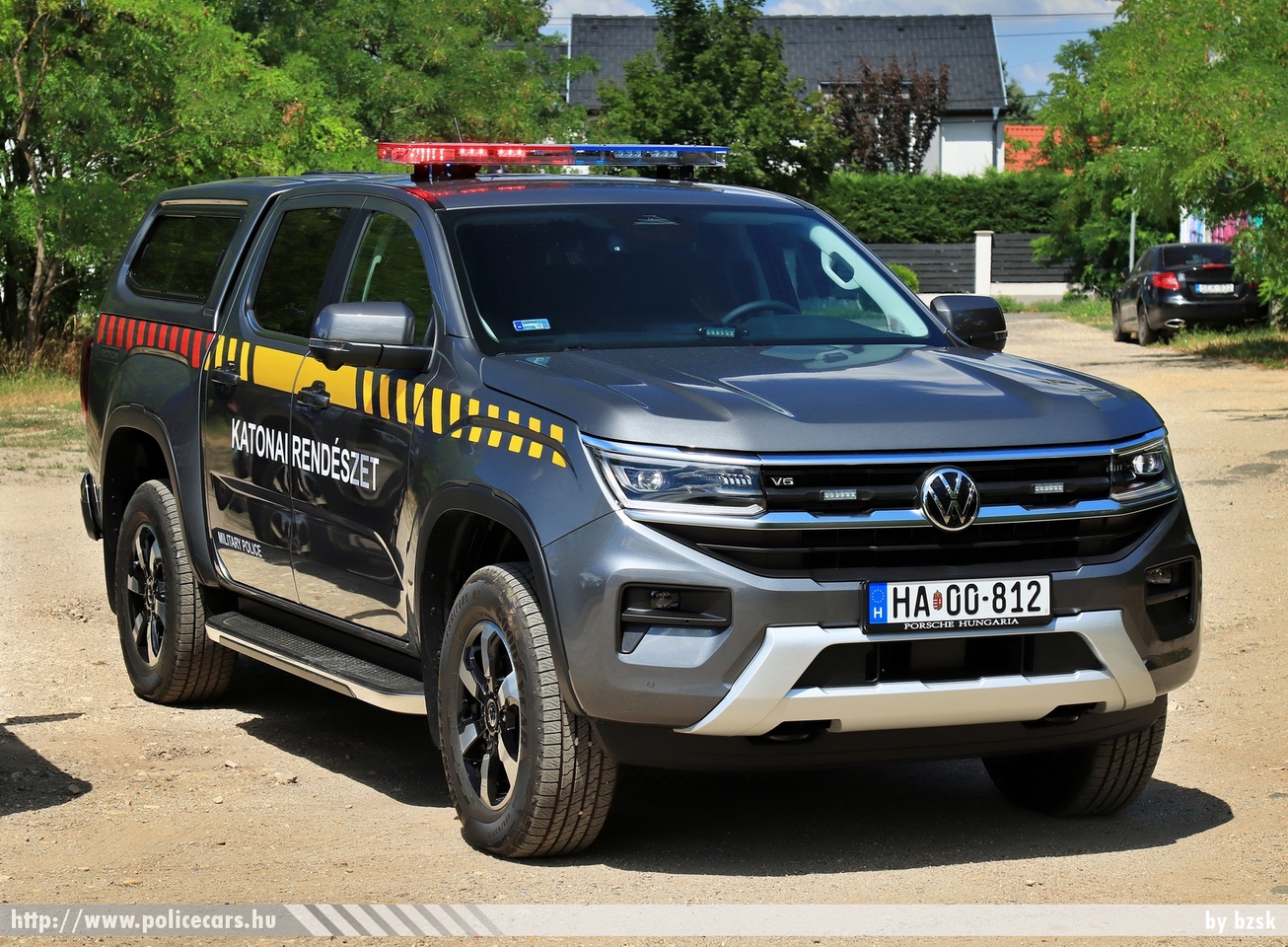 Volkswagen Amarok, Katonai Rendészet, fotó: bzsk
Keywords: katonai honvédségi honvédség rendőr rendészet magyar Magyarország hungarian Hungary military police policecar HA00-812