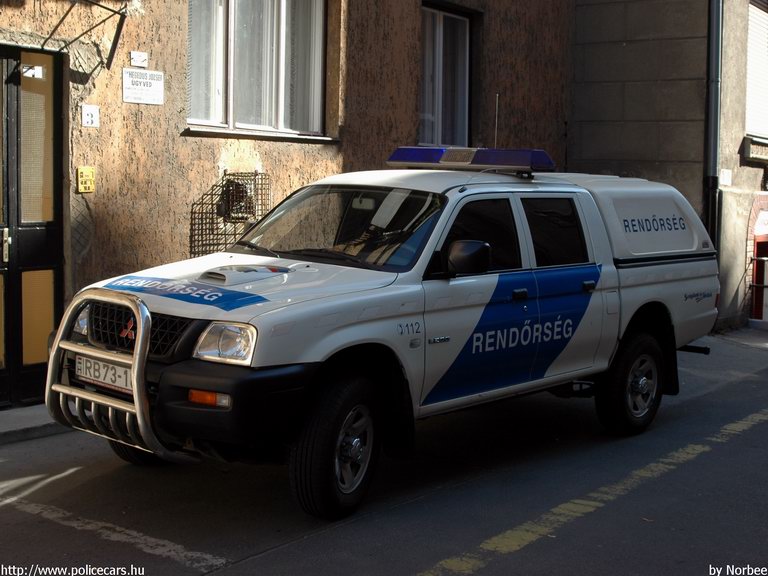 Mitsubishi L200, fotó: Norbee
Keywords: rendőrség rendőrautó rendőr magyar Magyarország RB73-18