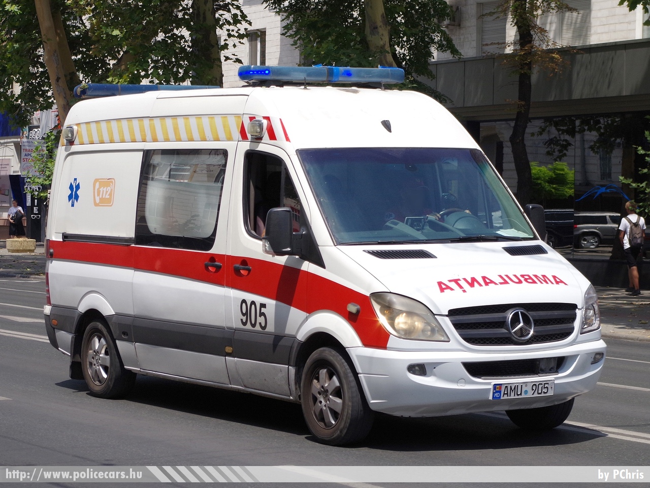 Mercedes Sprinter II, Ambulanta, Asistenta Medicala Urgenta, Chisinau, fotó: PChris
Keywords: ambulance mentő mentőautó moldova moldáv moldovan