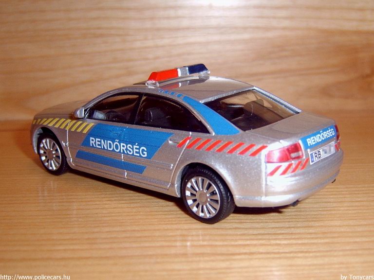 Audi A8, modell és fotó: Tonycars
Keywords: modell modellautó rendőr rendőrség rendőrautó