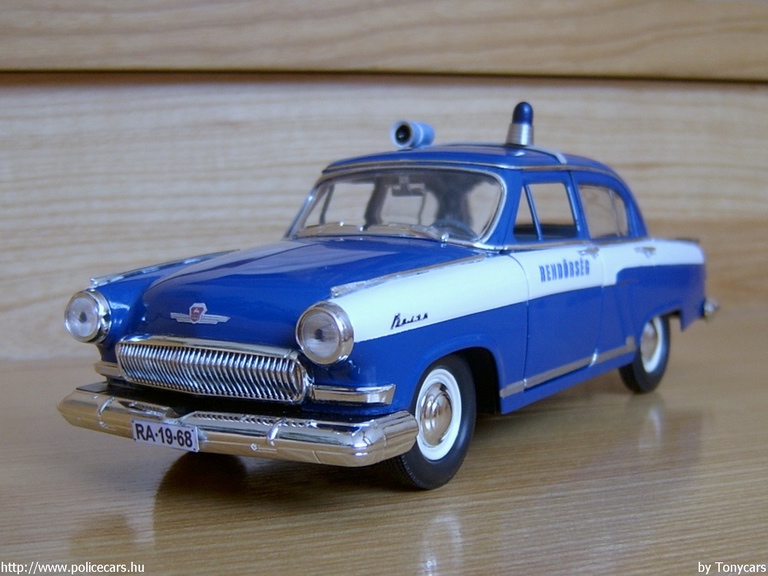 Volga M21, modell és fotó: Tonycars
Keywords: modell modellautó rendőr rendőrség rendőrautó