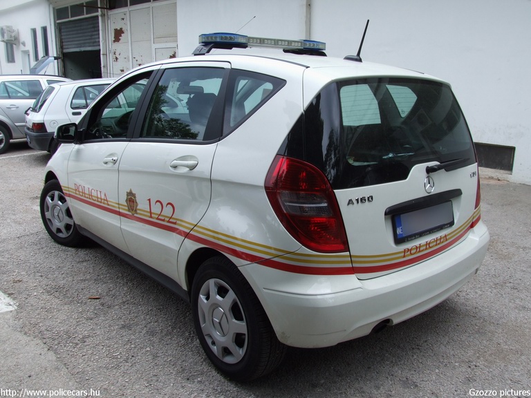Mercedes A160, fotó: Gzozzo pictures
Keywords: montenegrói Montenegró rendőr rendőrség rendőrautó crna gora