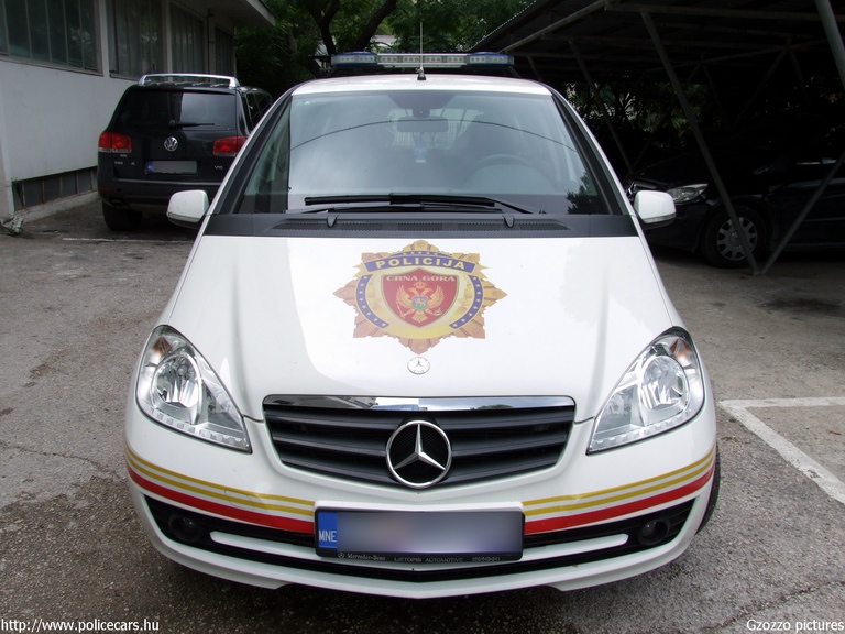 Mercedes A160, fotó: Gzozzo pictures
Keywords: montenegrói Montenegró rendőr rendőrség rendőrautó crna gora