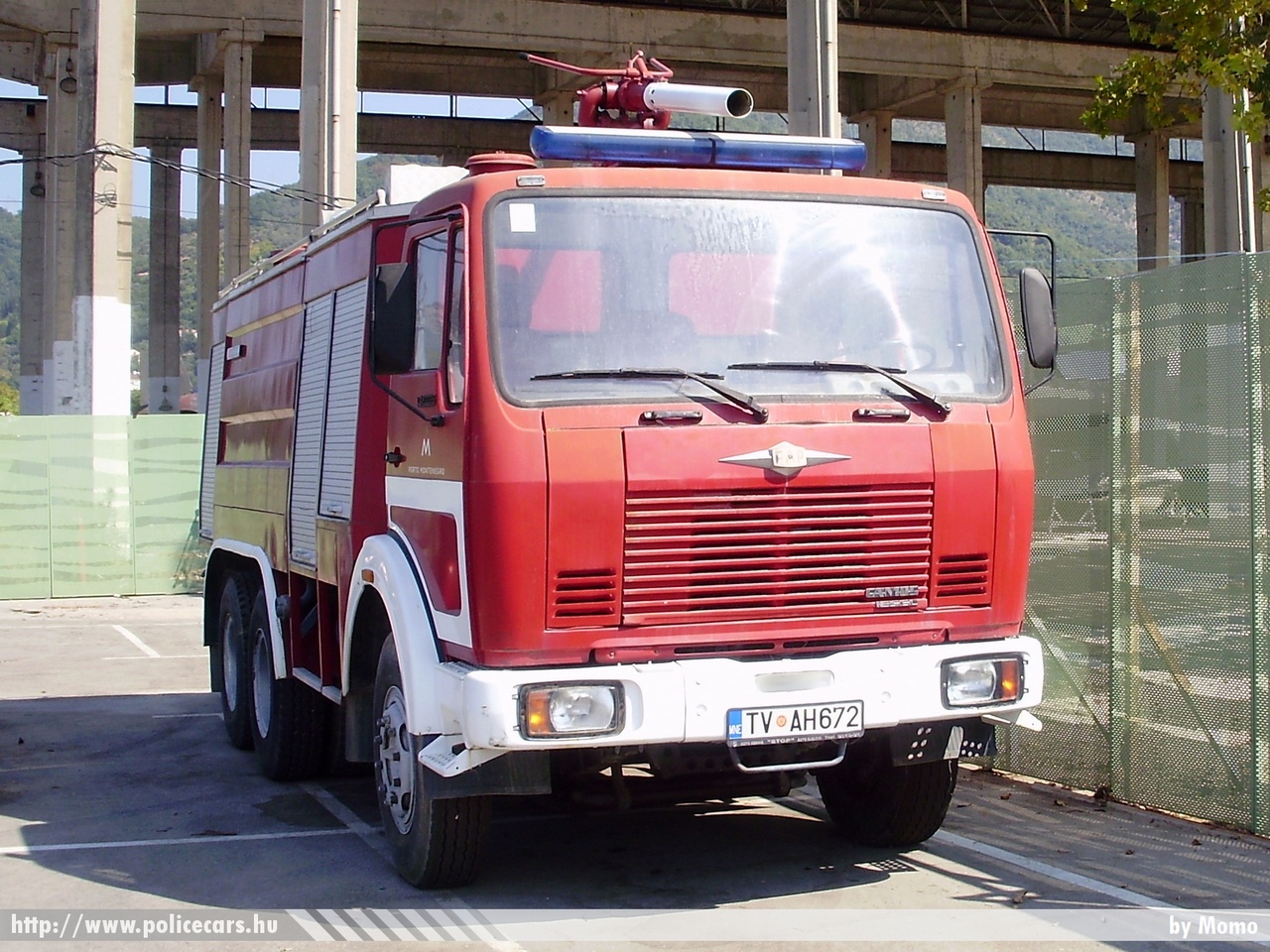 FAP 1620 Famos Diesel, fotó: Momo
Keywords: montenegrói Montenegró tûzoltó tûzoltóautó tûzoltóság crna gora firetruck fire
