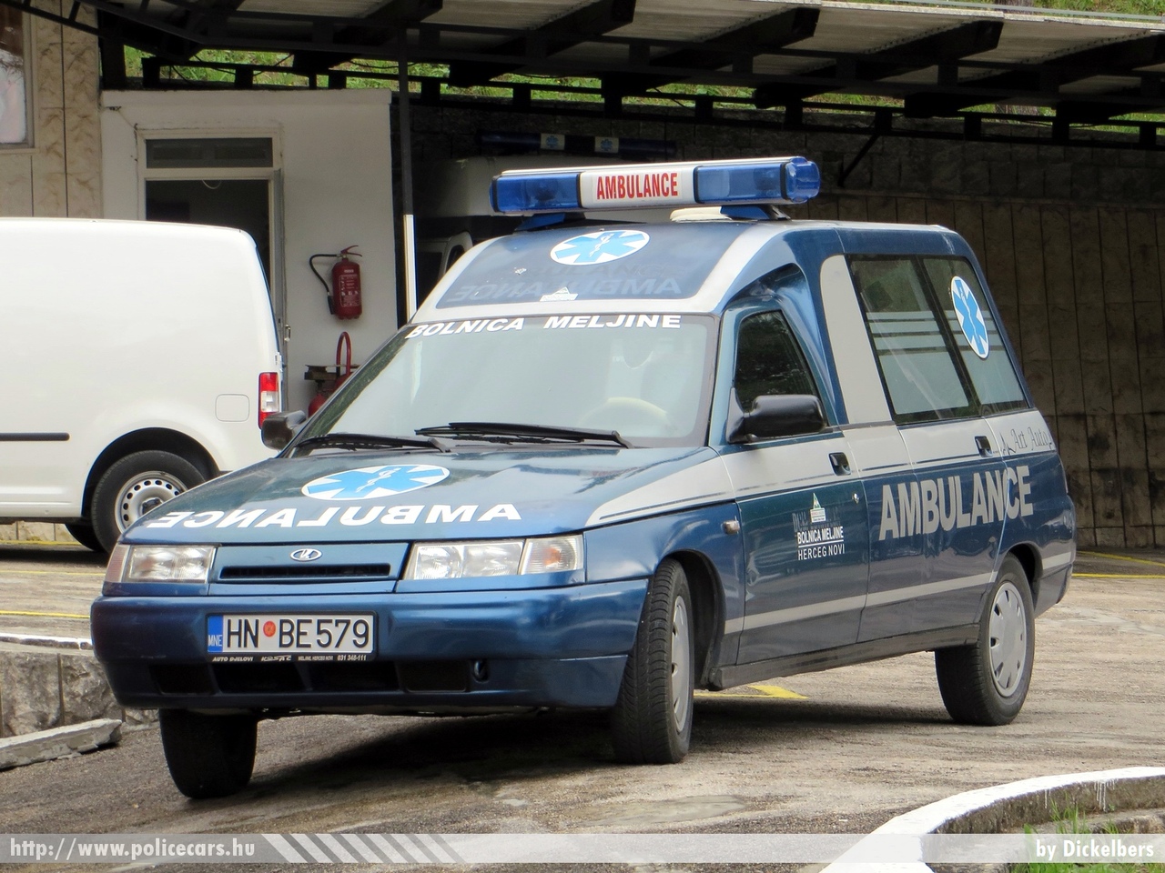 Lada VAZ 2111, fotó: Dickelbers
Keywords: montenegrói Montenegró crna gora mentő mentőautó ambulance