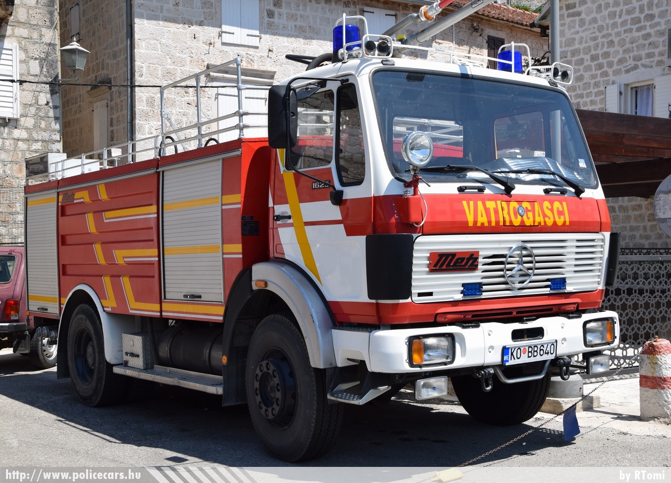 Mercedes-Benz 1625 Metz, Perast, fotó: RTomi
Keywords: montenegrói Montenegró tûzoltó tûzoltóautó tûzoltóság crna gora firetruck fire