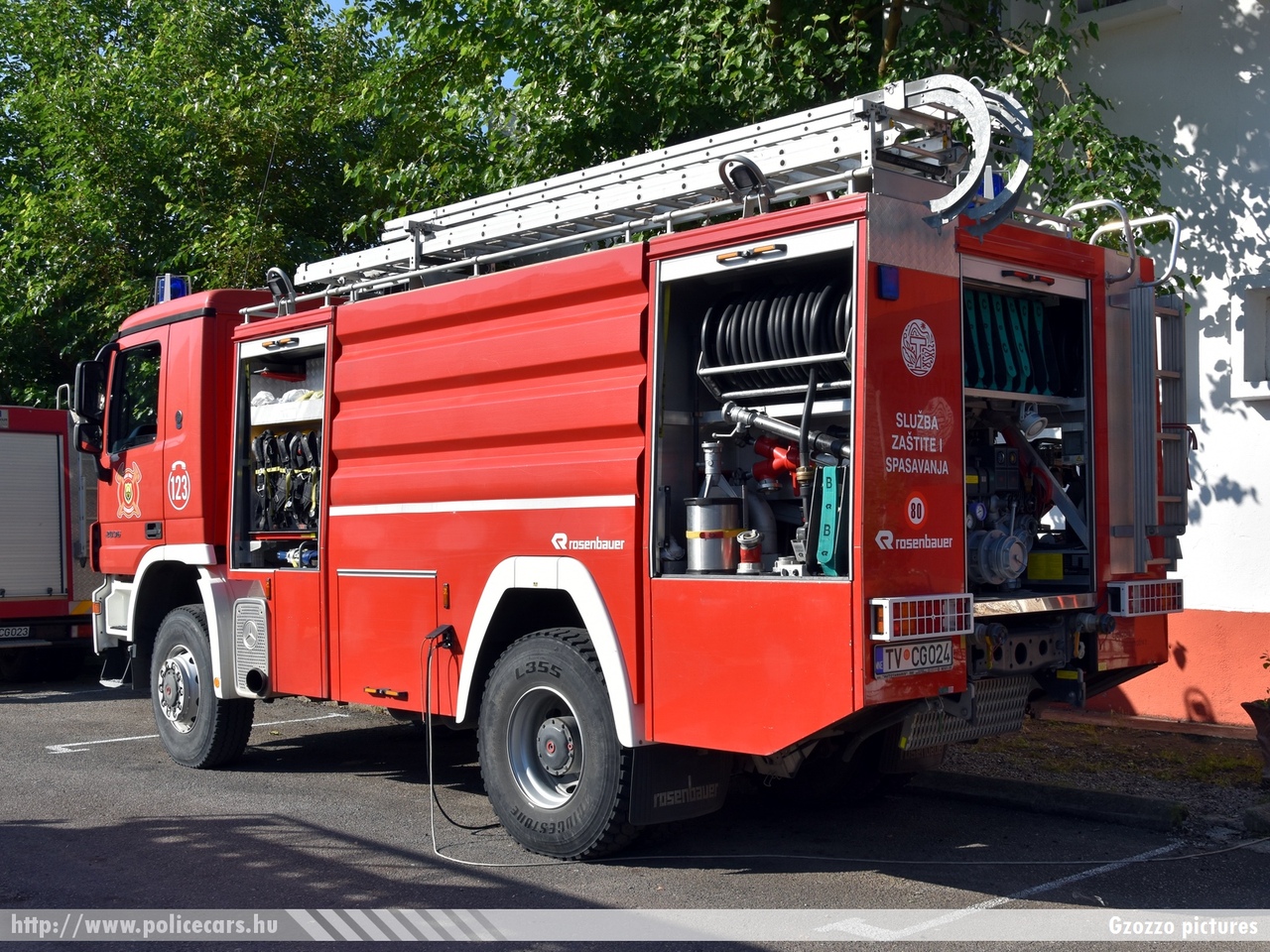 Mercedes-Benz Actros 2036, Tivat, fotó: Gzozzo pictures
Keywords: montenegrói Montenegró tûzoltó tûzoltóautó tûzoltóság crna gora firetruck fire