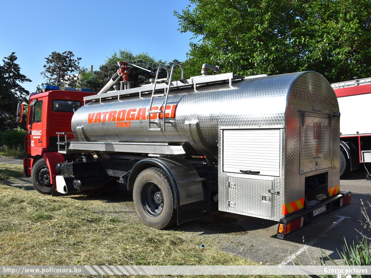 MAN 19-403, Tivat, fotó: Gzozzo pictures
Keywords: montenegrói Montenegró tûzoltó tûzoltóautó tûzoltóság crna gora firetruck fire