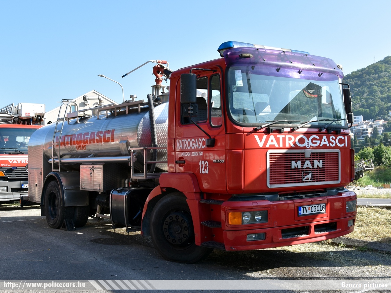 MAN 19-403, Tivat, fotó: Gzozzo pictures
Keywords: montenegrói Montenegró tûzoltó tûzoltóautó tûzoltóság crna gora firetruck fire