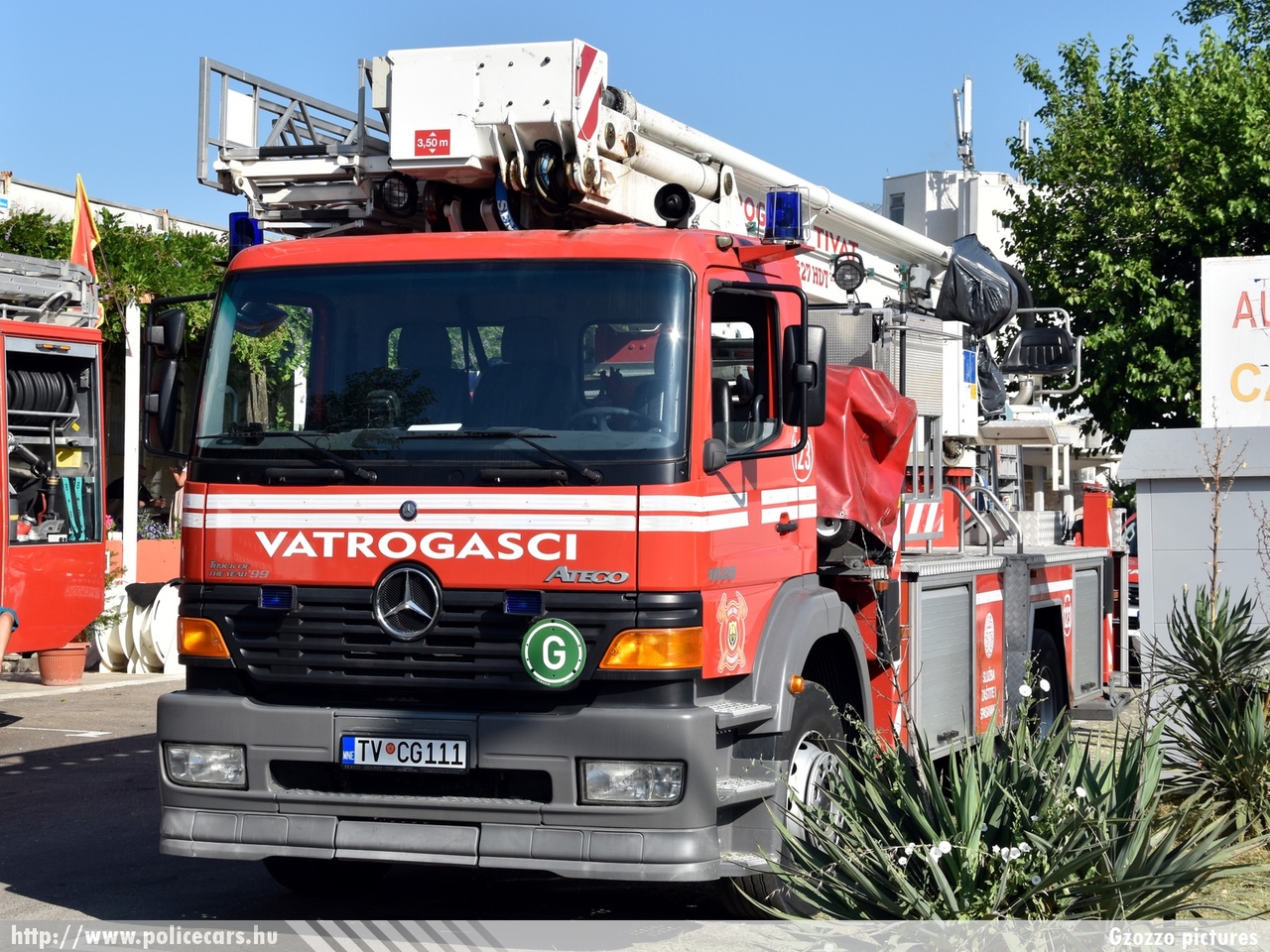 Mercedes-Benz Atego 1828, Tivat, fotó: Gzozzo pictures
Keywords: montenegrói Montenegró tûzoltó tûzoltóautó tûzoltóság crna gora firetruck fire