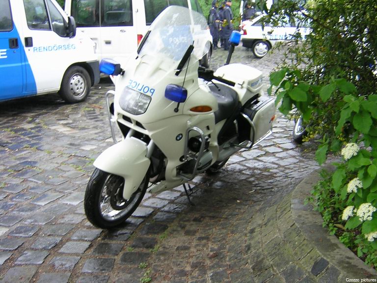 BMW R850RT, fotó: Gzozzo pictures
Keywords: magyar magyarország rendőr rendőrmotor rendőrség