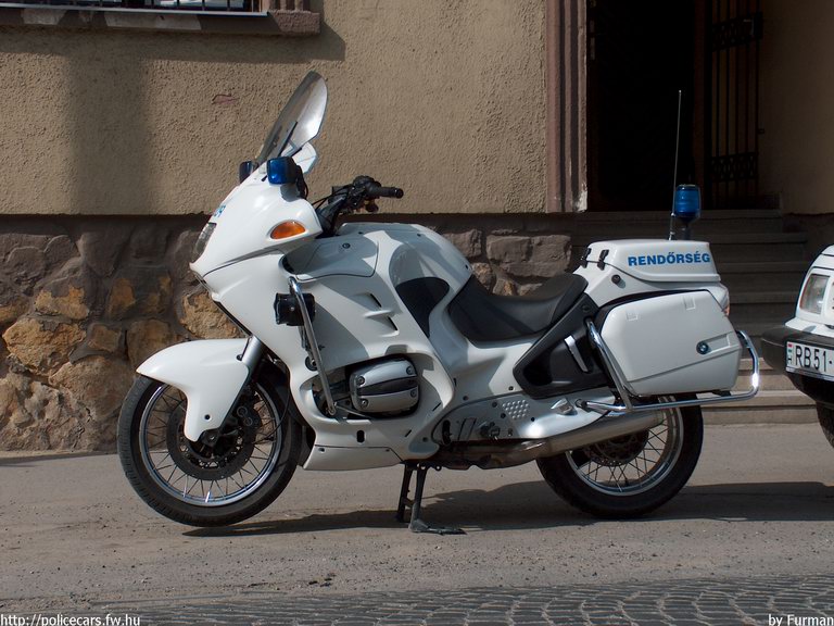 BMW R1100RT, fotó: Furman
Keywords: magyar magyarország rendőr rendőrmotor rendőrség