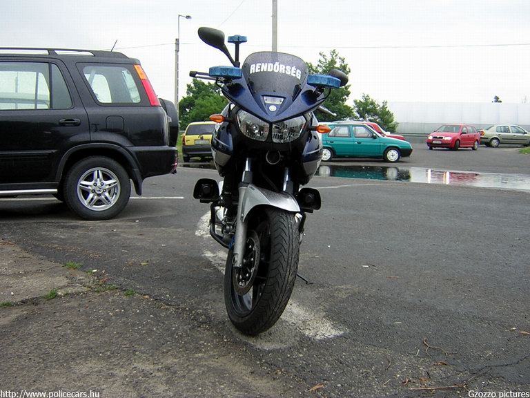 Yamaha TDM 900, fotó: Gzozzo pictures
Keywords: magyar magyarország rendőr rendőrmotor rendőrség