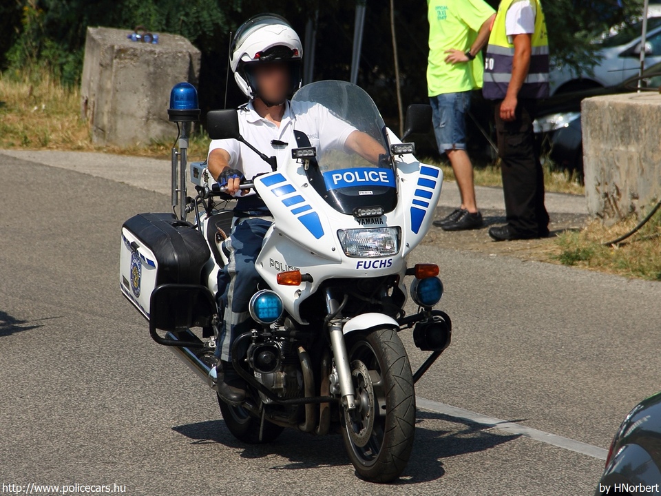Yamaha, fotó: HNorbert
Keywords: motor rendőr rendőrmotor rendőrség magyar Magyarország police Hungary hungarian