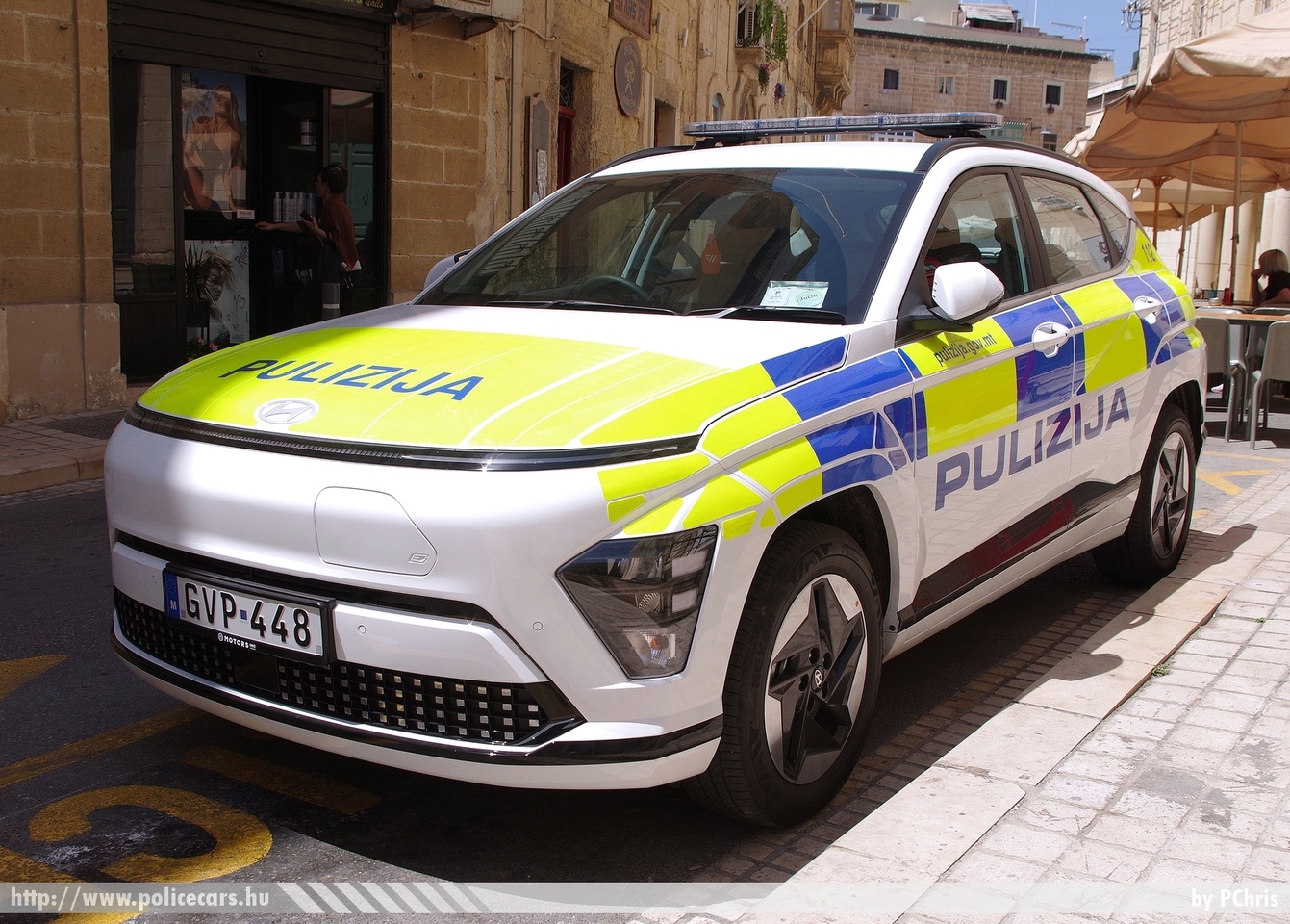 Hyundai Kona Electric, Pulizija (Malta Police Force), fotó: PChris
Keywords: Málta máltai rendőr rendőrautó rendőrség maltese police policecar