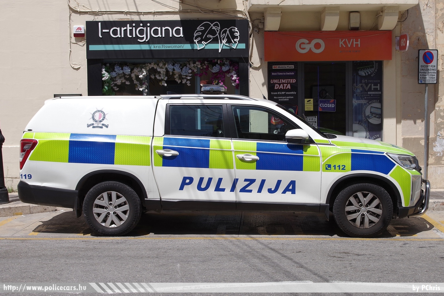 Ssangyong Musso, Pulizija (Malta Police Force), fotó: PChris
Keywords: Málta máltai rendőr rendőrautó rendőrség maltese police policecar