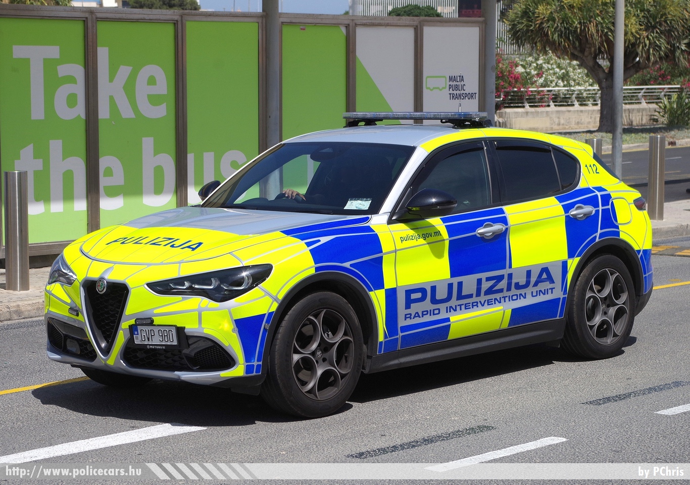 Alfa Romeo Stelvio Sprint, Pulizija (Malta Police Force), Rapid Intervention Unit, fotó: PChris
Keywords: Málta máltai rendőr rendőrautó rendőrség maltese police policecar