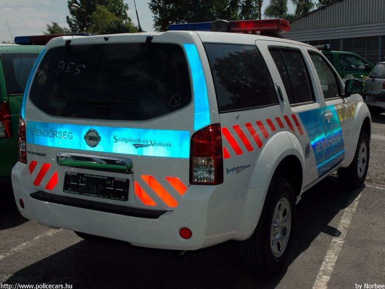 Nissan Pathfinder, fotó: Norbee
Keywords: rendőrség rendőrautó rendőr Hungary hungarian police policecar  magyar Magyarország