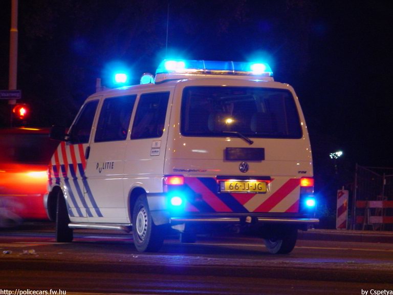 VW Transporter T4, fotó: Cspetya
Keywords: rendőr rendőrautó rendőrség Hollandia holland Politie