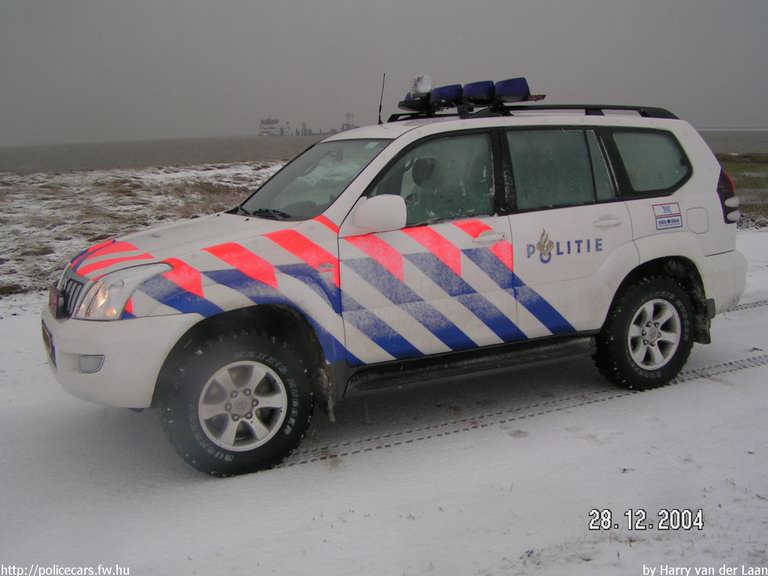 Toyota Land Cruiser, fotó: Harry van der Laan
Keywords: rendőr rendőrautó rendőrség Hollandia holland Politie