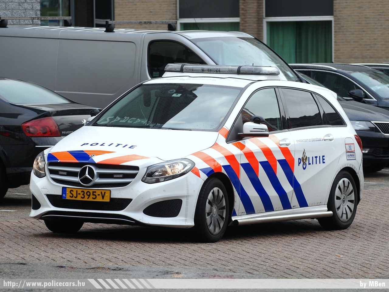 Mercedes B, fotó: MBen
Keywords: rendőr rendőrautó rendőrség Hollandia holland police policecar Netherlands dutch