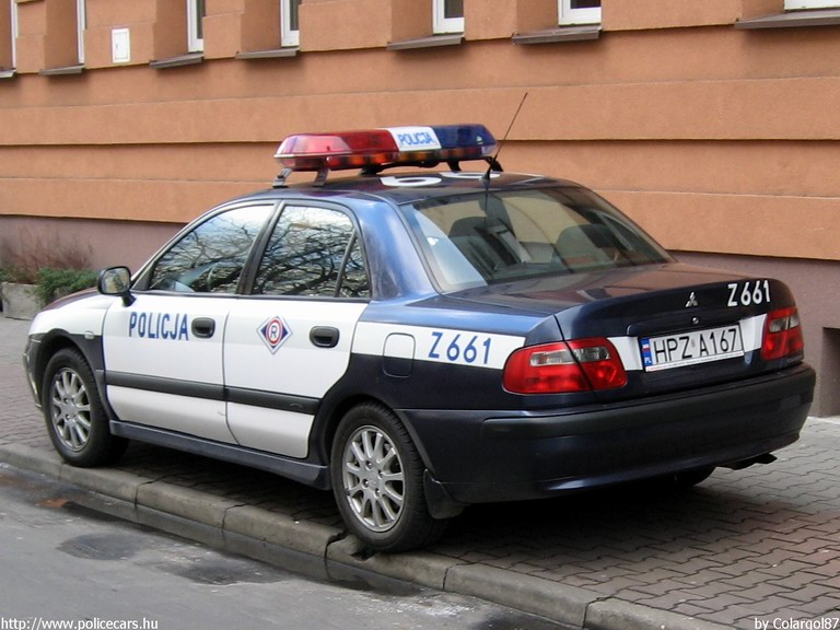 Mitsubishi Carisma, fotó: Colargol87
Keywords: rendőr rendőrautó rendőrség lengyel Lengyelország