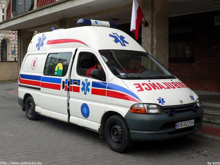 Toyota Hiace, fotó: korij
Keywords: lengyel lengyelország mentő mentőautó