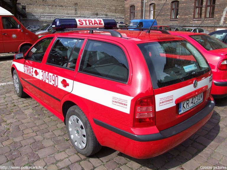 Skoda Octavia, Krakkó JRG1, fotó: Gzozzo pictures
Keywords: tûzoltó tûzoltóautó tûzoltóság Lengyelország lengyel