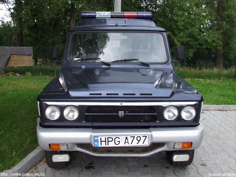 Aro, fotó: Gzozzo pictures
Keywords: rendőrség rendőr rendőrautó Lengyelország lengyel